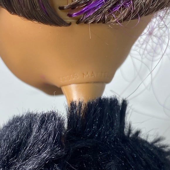 Monster High Clawdeen Dracula Wolf Doll 2008 - Picture 5 of 5